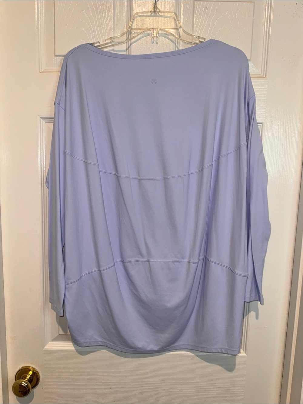 Lululemon Back In Action Oversized Lavender Top.  Size 14 - Picture 3 of 3